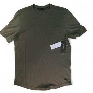 Travis Mathew Cloud Crew Tee NWT Small